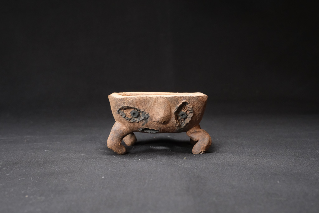 a mame bonsai pots by Bonsai Q