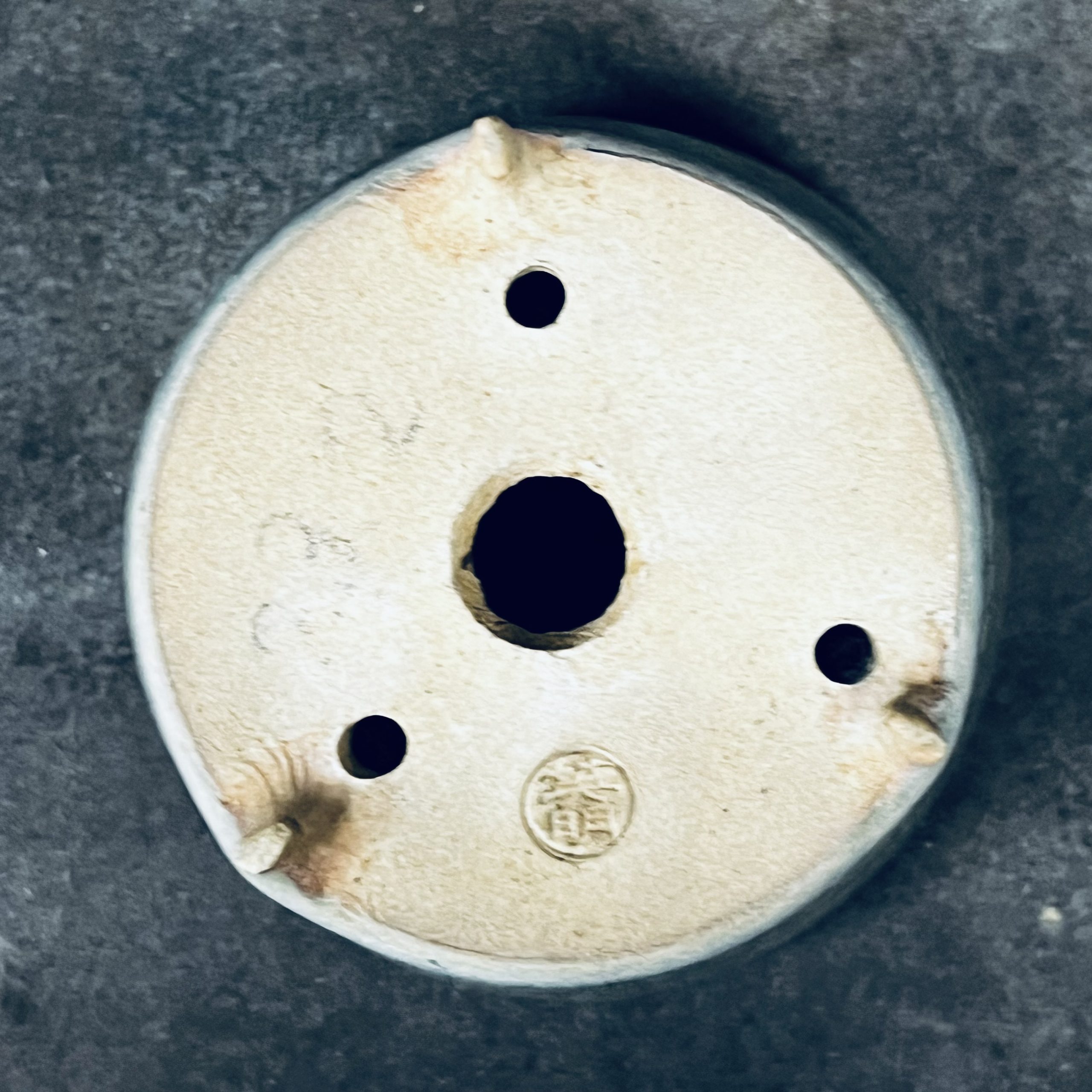 signature, Rakkan on the mame bonsai pot is by Eimei